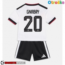Otroške Nogometnih dresov Nemčija Serge Gnabry #20 Domači SP 2026 Kratki rokavi (+ hlače)